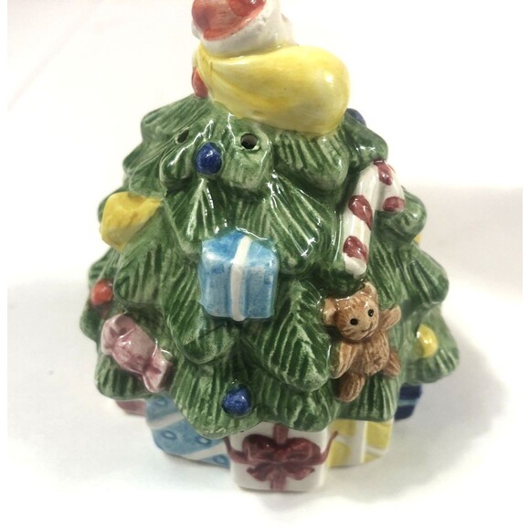 Spode Christmas Tree Santa Presents Salt & Pepper Shakers 3.5" - Picture 3 of 7